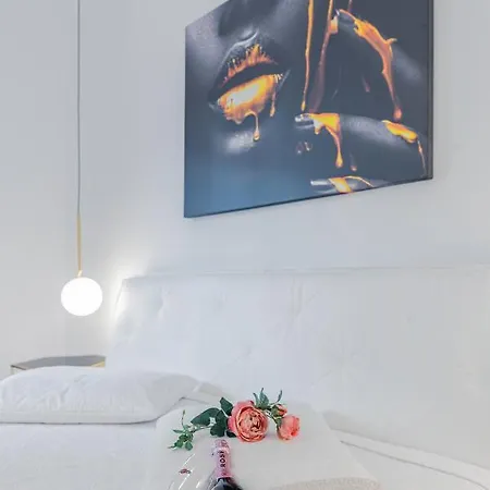 Life In Bucharest, Herastrau Park ! Apartment